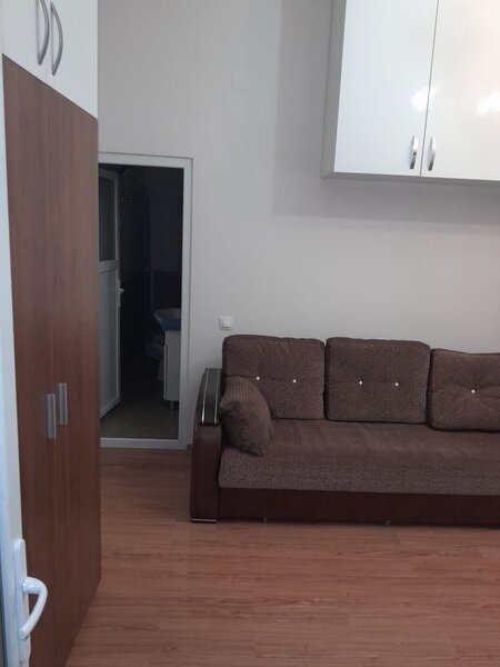 Unirii, Horoscop, Serban Voda