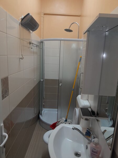 Unirii, Horoscop, Serban Voda